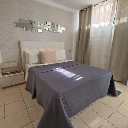 Parque Santiago Americas Apartment *